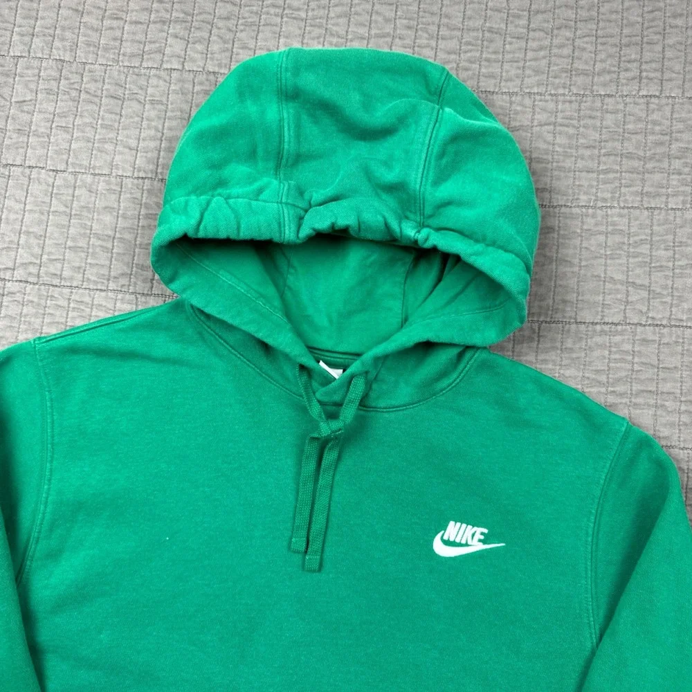 Nike Hoodie Men Small Green Club Fleece Sportswear Workout Athletic Minimal